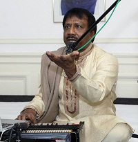 Ghazal singing by Sudhir Narain.