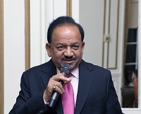 Dr. Harsh Vardhan, Hon'ble Union Minister of Health and Family Welfare, addressing the gathering.