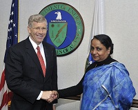 Foreign Secretary Sujatha Singh meeting with Daniel B. Poneman, Deputy Secretary of Energy in Washington, DC on December 9, 2013. (Photo: US Dept of Energy)