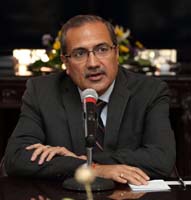 Minister (Community Affairs) Mr. N.K. Mishra addressing Sr Management Executives of PSUs visiting US as part of the Advanced Global Leadership Program (AGLP-2016) conducted by IIM/Kolkata, at the Embassy of India, Washington, DC, on September 7.