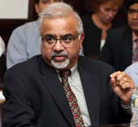Interactive Session with Dr. M. Annadurai, Director, ISRO Satellite Center, at the Embassy of India, Washington, DC on August 24.