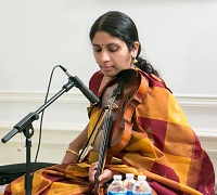 Pavani Mallajosyula playing the Violin.