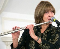 Ali Ryerson playing the Jazz Flute.