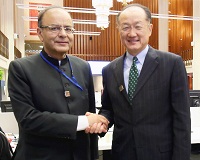 Finance Minister Arun Jaitley meeting World Bank President Dr. Jim Yong Kim at World Bank in Washington DC on April 15.