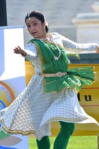 Presentation of "'Classical on the Capitol' - Kathak by Lasya Academy", at the celebration of the 2nd International Day of Yoga at Capitol Hill Lawns, Washington, DC, on June