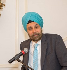 Ambassador Shri Navtej Sarna delivering the welcome speech at the talk titled "India: A Land of Maharajas and Jews" by Mr. Kenneth X. Robbins at the Embassy of India on June 9, 2017