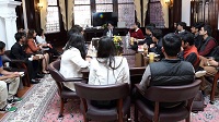 Photo 3 of Interaction of Amb. Taranjit Singh Sandhu, Charge d'affaires, with young delegates of Vision India Foundation at Embassy on October 10, 2016.