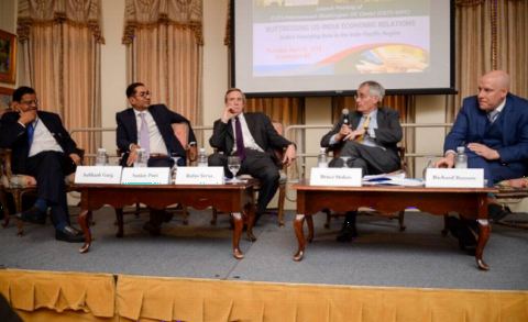 Mr. Subhash Chandra Garg, Secretary (EA), participating in launch meeting of CUTS Washington DC Centre (CUTS-WDC) on 19 April, 2018 during 2018 Spring Meetings of the International Monetary Fund in Washington D.C
