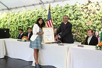 Ambassador Arun K. Singh was presented a plaque by Los Angeles Mayor Eric Garcetti's Office.