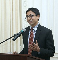 Counsellor Gourangalal Das briefing the students on South Asian Association for Regional Cooperation (SAARC) and India-US Relations.Students from the American University.