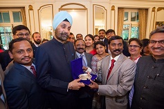 Community members honouring Ambassador Navtaj Sarna on the occasion of celebration of India's 71st  Independence Day at Embassy Residence on August 15, 2017