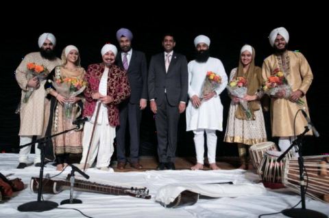 Ambassador Navtej Sarna with the musicians.